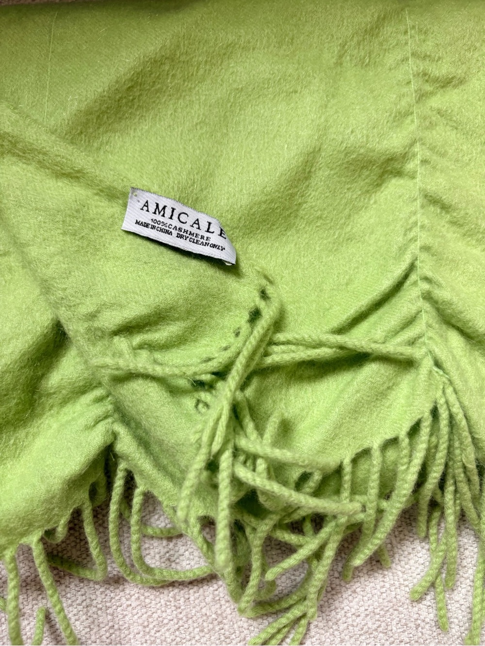 Amicale 100% cashmere lime green scarf